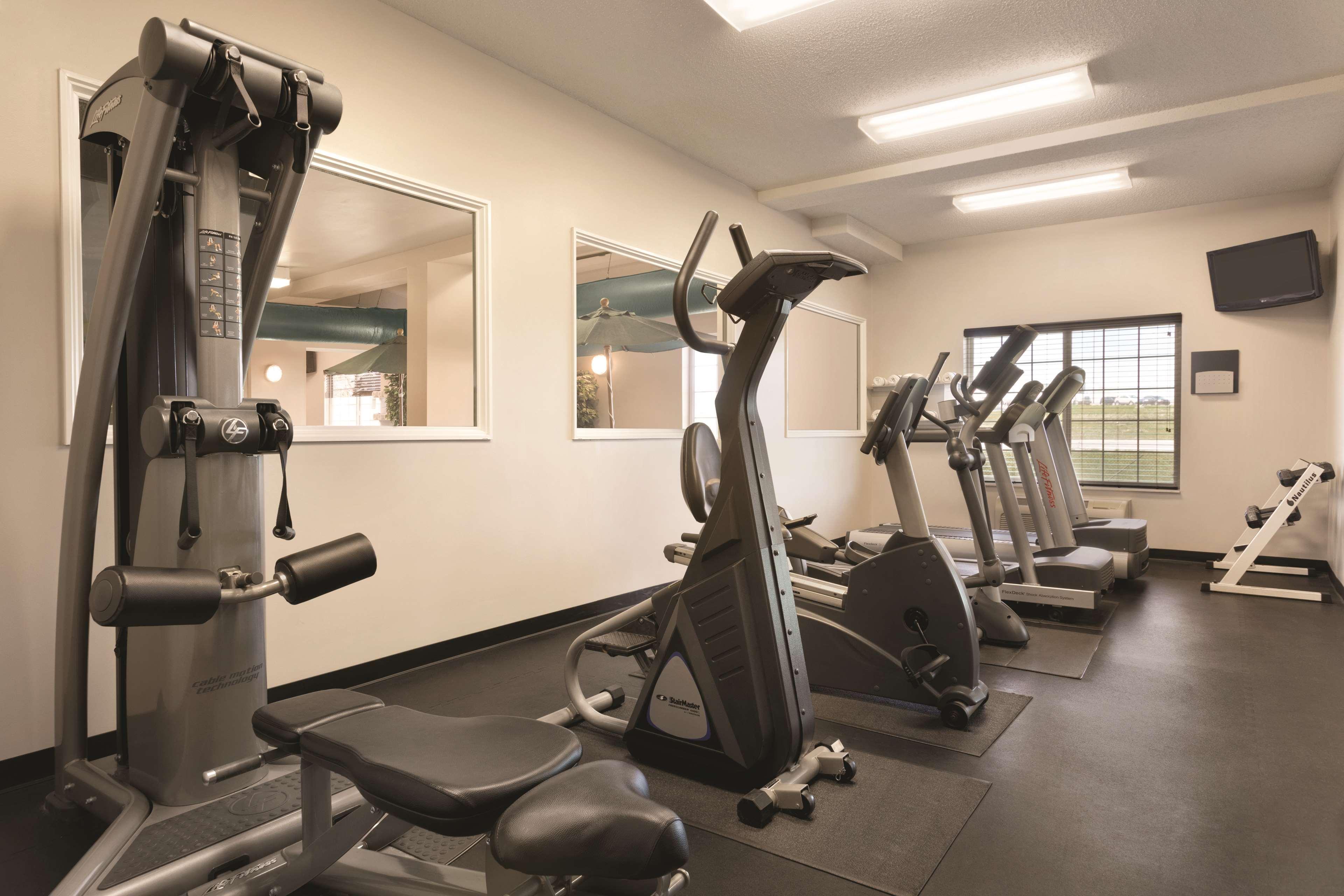 Country Inn & Suites By Radisson, Indianapolis Airport South, In Eksteriør bilde